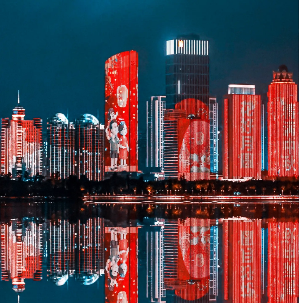 光影里的城市